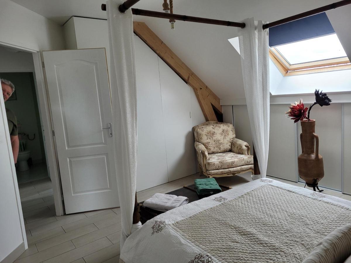 Laurilia Bed & Breakfast Saint-Romain-sur-Cher Eksteriør bilde